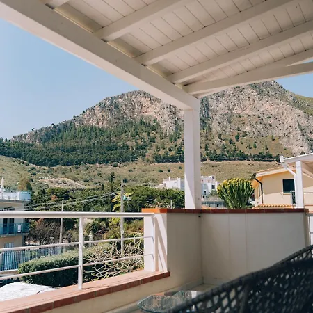 Apartment Sant'elia Luxury Home&spa Con Accesso Al Mare *