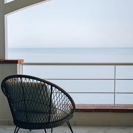 Sant'elia Luxury Home&spa Con Accesso Al Mare *