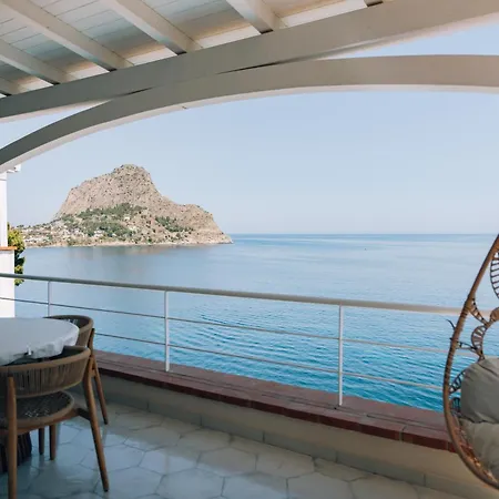 Sant'elia Luxury Home&spa Con Accesso Al Mare