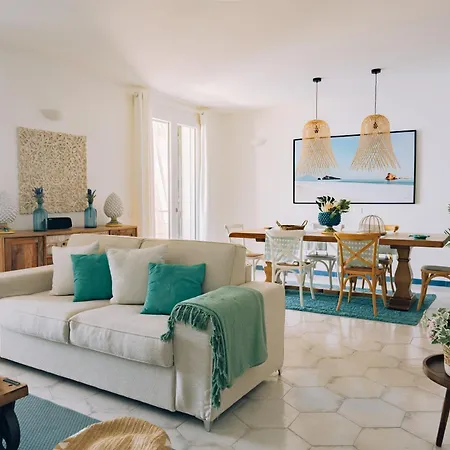 Sant'elia Luxury Home&spa Con Accesso Al Mare Apartment *