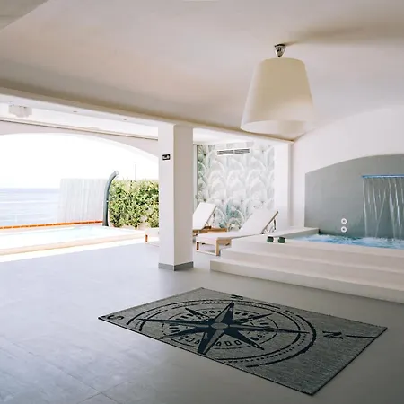 Sant'elia Luxury Home&spa Con Accesso Al Mare