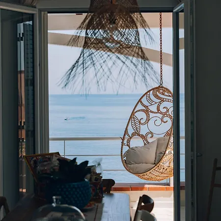 Sant'elia Luxury Home&spa Con Accesso Al Mare Apartment