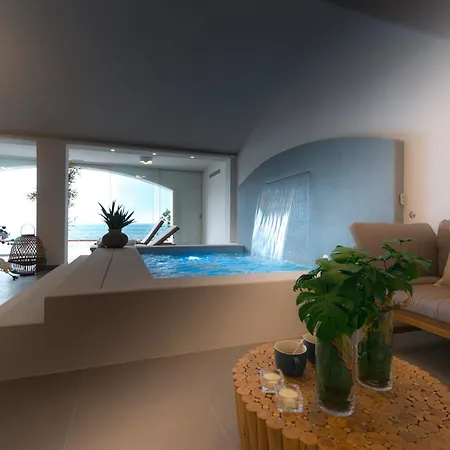 Sant'elia Luxury Home&spa Con Accesso Al Mare Apartment *