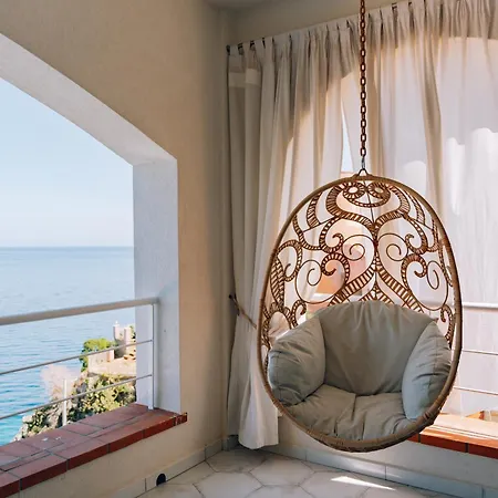 Sant'elia Luxury Home&spa Con Accesso Al Mare Apartment *