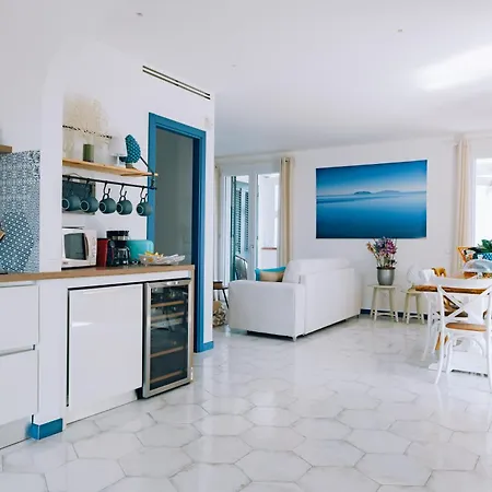 Sant'elia Luxury Home&spa Con Accesso Al Mare